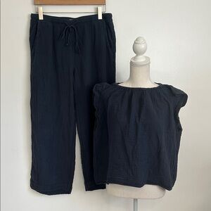 Velvet by Graham & Spencer Blue Gauze Casual Set